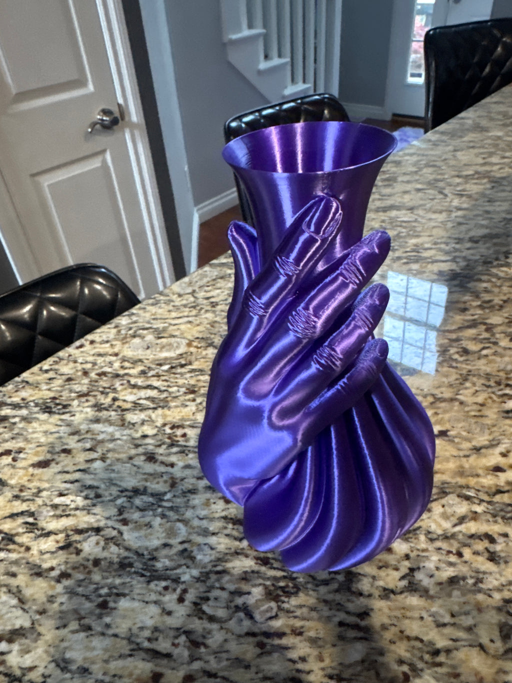 Hand vases
